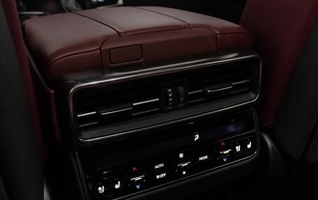 Lexus LX, 2024 год, 16 595 000 рублей, 26 фотография