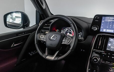 Lexus LX, 2024 год, 16 595 000 рублей, 29 фотография