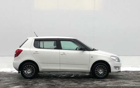 Skoda Fabia II, 2013 год, 425 000 рублей, 4 фотография