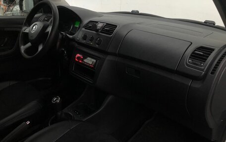 Skoda Fabia II, 2013 год, 425 000 рублей, 10 фотография