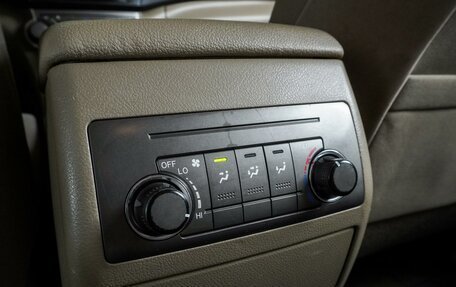 Toyota Highlander III, 2009 год, 1 674 000 рублей, 14 фотография