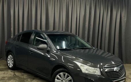 Chevrolet Cruze II, 2013 год, 589 777 рублей, 3 фотография
