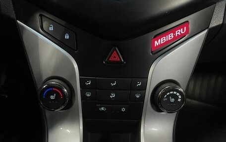 Chevrolet Cruze II, 2013 год, 589 777 рублей, 10 фотография