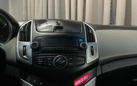 Chevrolet Cruze II, 2013 год, 589 777 рублей, 8 фотография