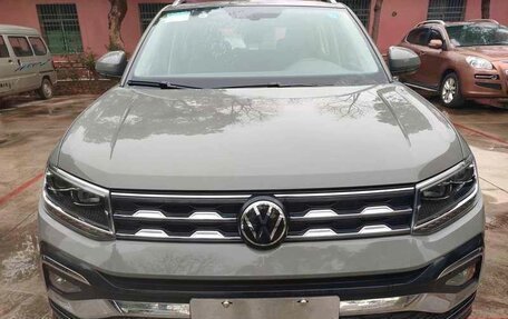 Volkswagen T-Cross I, 2021 год, 1 348 000 рублей, 2 фотография