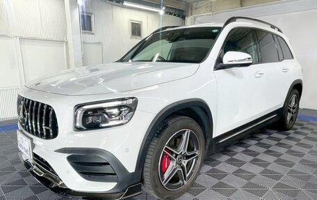 Mercedes-Benz GLB, 2022 год, 3 000 000 рублей, 3 фотография