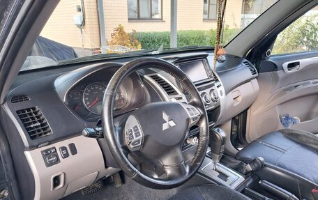 Mitsubishi Pajero Sport II рестайлинг, 2011 год, 1 390 000 рублей, 13 фотография