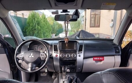 Mitsubishi Pajero Sport II рестайлинг, 2011 год, 1 390 000 рублей, 12 фотография