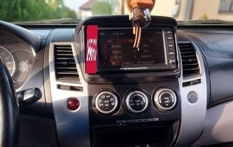 Mitsubishi Pajero Sport II рестайлинг, 2011 год, 1 390 000 рублей, 16 фотография