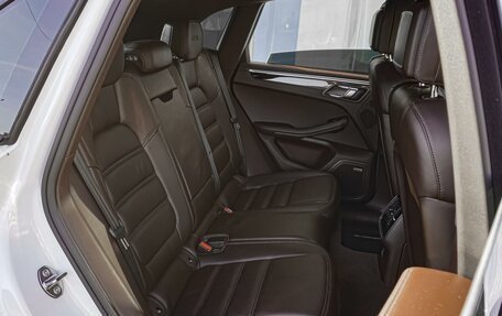 Porsche Macan I рестайлинг, 2017 год, 4 299 000 рублей, 8 фотография