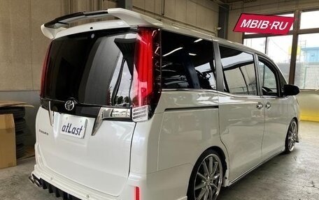 Toyota Esquire I, 2021 год, 1 821 027 рублей, 4 фотография