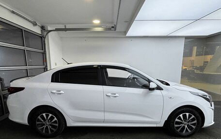 KIA Rio IV, 2021 год, 1 680 000 рублей, 4 фотография