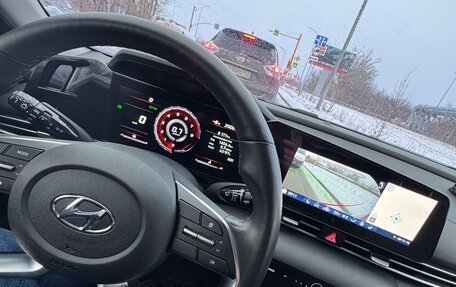 Hyundai Elantra, 2020 год, 1 800 000 рублей, 5 фотография