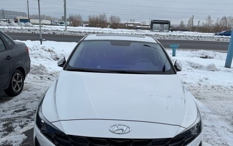 Hyundai Elantra, 2020 год, 1 800 000 рублей, 7 фотография