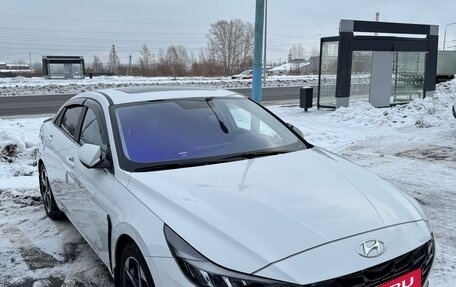 Hyundai Elantra, 2020 год, 1 800 000 рублей, 6 фотография