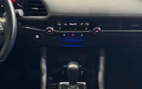 Mazda 3, 2022 год, 1 770 000 рублей, 15 фотография