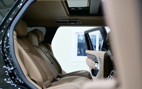 Land Rover Range Rover IV рестайлинг, 2023 год, 26 650 000 рублей, 36 фотография