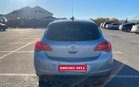 Opel Astra J, 2011 год, 555 000 рублей, 6 фотография