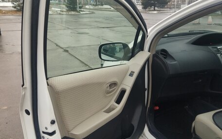 Toyota Vitz, 2006 год, 480 000 рублей, 4 фотография