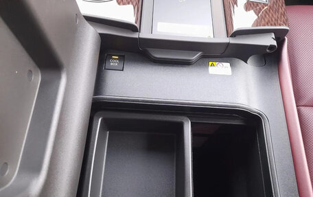 Lexus LX, 2025 год, 20 000 000 рублей, 21 фотография