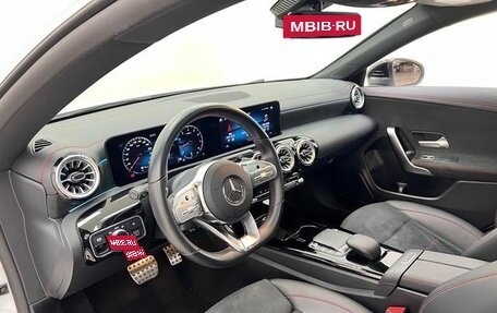 Mercedes-Benz CLA, 2022 год, 2 400 300 рублей, 9 фотография