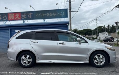 Honda Stream II, 2014 год, 905 111 рублей, 4 фотография