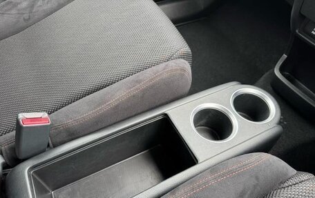 Honda Stream II, 2014 год, 905 111 рублей, 23 фотография