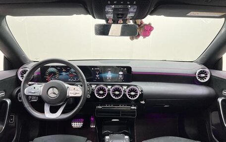 Mercedes-Benz CLA, 2022 год, 2 500 300 рублей, 8 фотография