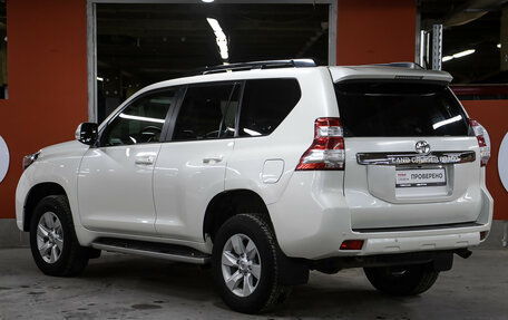 Toyota Land Cruiser Prado 150 рестайлинг 2, 2016 год, 3 549 000 рублей, 7 фотография