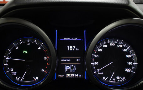 Toyota Land Cruiser Prado 150 рестайлинг 2, 2016 год, 3 549 000 рублей, 13 фотография