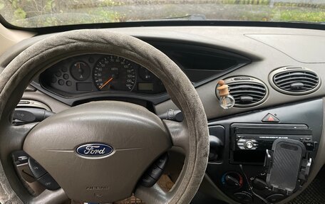 Ford Focus IV, 2002 год, 250 000 рублей, 10 фотография