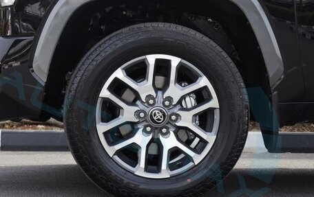 Toyota Tundra, 2025 год, 10 400 469 рублей, 8 фотография