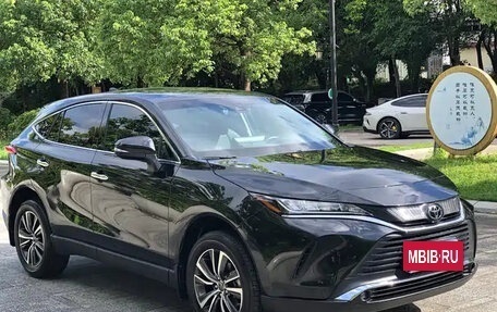 Toyota Harrier, 2020 год, 2 100 111 рублей, 3 фотография