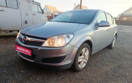 Opel Astra H, 2011 год, 710 000 рублей, 1 фотография