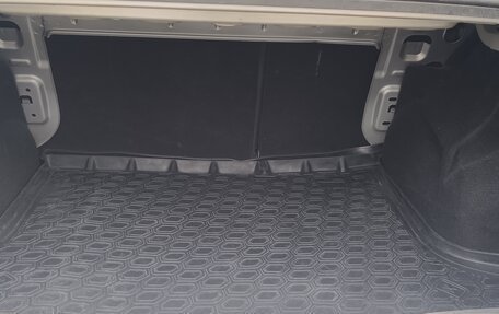 Renault Logan II, 2019 год, 1 099 000 рублей, 10 фотография