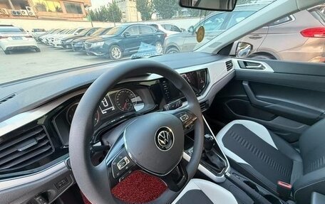 Volkswagen Polo, 2021 год, 1 000 000 рублей, 9 фотография