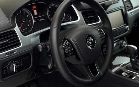 Volkswagen Touareg III, 2014 год, 2 400 000 рублей, 6 фотография