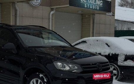 Volkswagen Touareg III, 2014 год, 2 400 000 рублей, 3 фотография