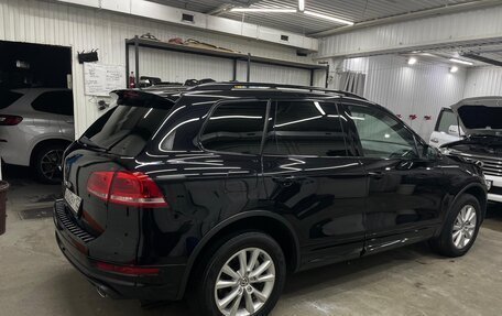 Volkswagen Touareg III, 2014 год, 2 400 000 рублей, 16 фотография