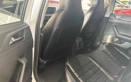 Volkswagen Polo, 2021 год, 1 100 000 рублей, 9 фотография