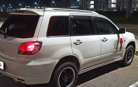 Mitsubishi Airtrek, 2003 год, 600 000 рублей, 4 фотография