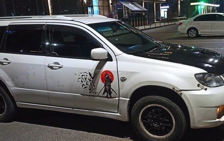 Mitsubishi Airtrek, 2003 год, 600 000 рублей, 3 фотография