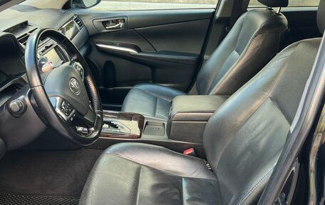 Toyota Camry, 2014 год, 1 950 000 рублей, 10 фотография