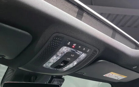 Mercedes-Benz GLB, 2022 год, 2 933 900 рублей, 10 фотография