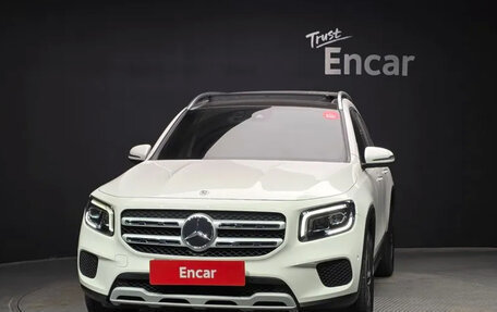 Mercedes-Benz GLB, 2022 год, 2 933 900 рублей, 2 фотография