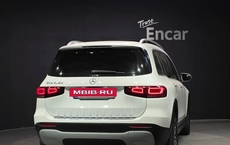 Mercedes-Benz GLB, 2022 год, 2 933 900 рублей, 4 фотография