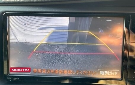 Toyota ISis I, 2015 год, 16 фотография