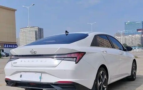 Hyundai Elantra, 2021 год, 1 610 000 рублей, 6 фотография