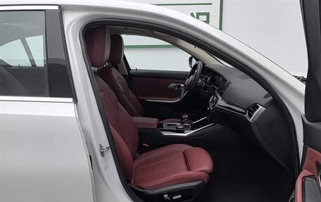 BMW 3 серия, 2022 год, 2 460 000 рублей, 20 фотография