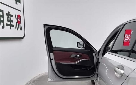 BMW 3 серия, 2022 год, 2 460 000 рублей, 18 фотография